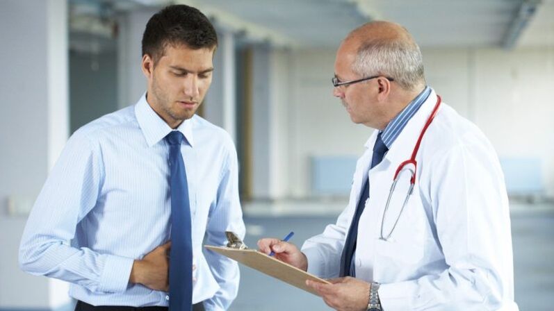 Consulta cun médico en caso de síntomas de prostatite